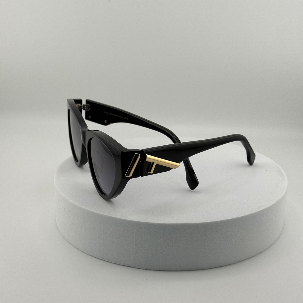 Fendi First FE Cat Eye Sunglasses – Black | Women’s Designer