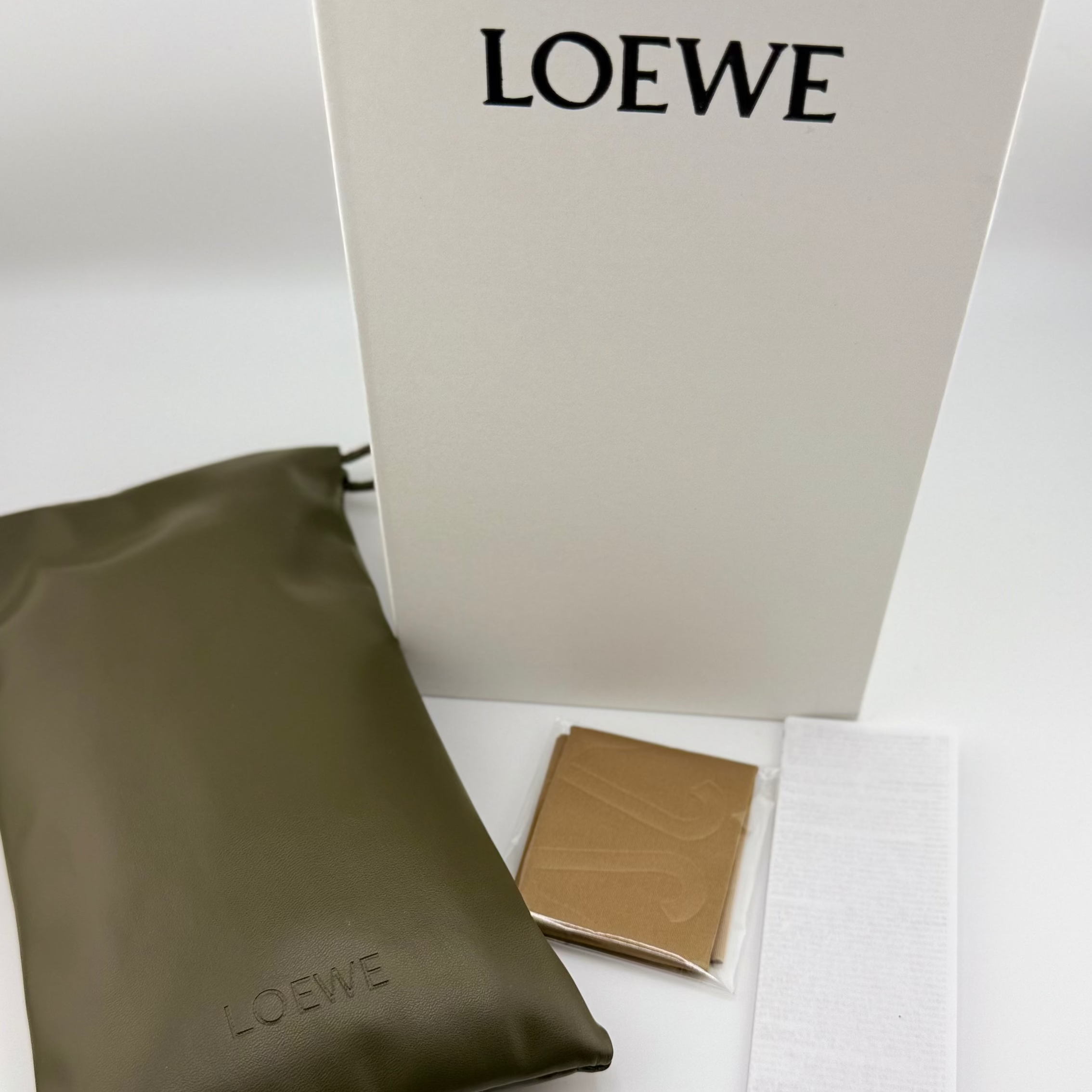 Loewe Inflated Round Sunglasses – Black