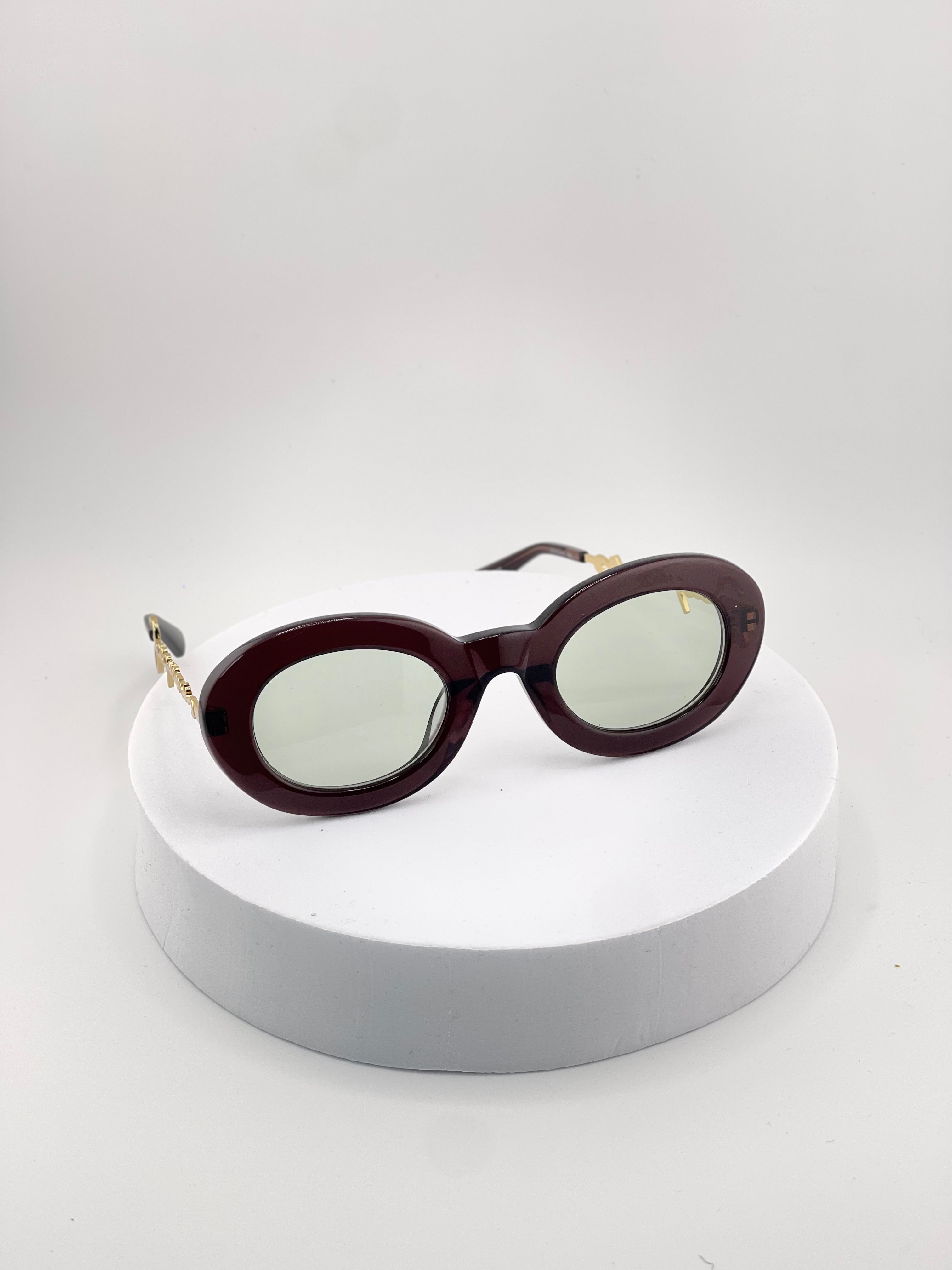 Jac-quemus Oval Retro Vision Sunglasses – Noir Edition