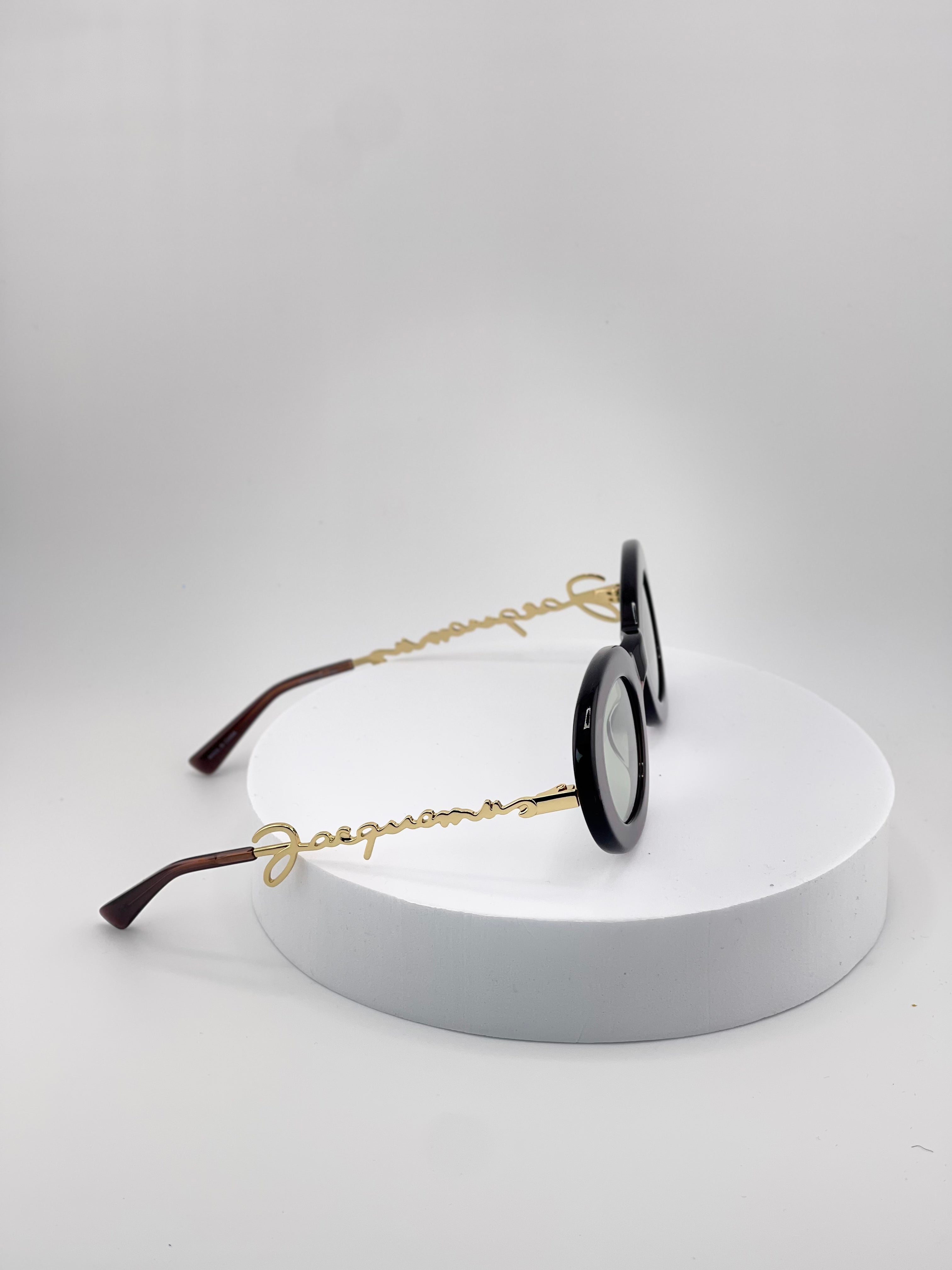 Jac-quemus Oval Retro Vision Sunglasses – Noir Edition