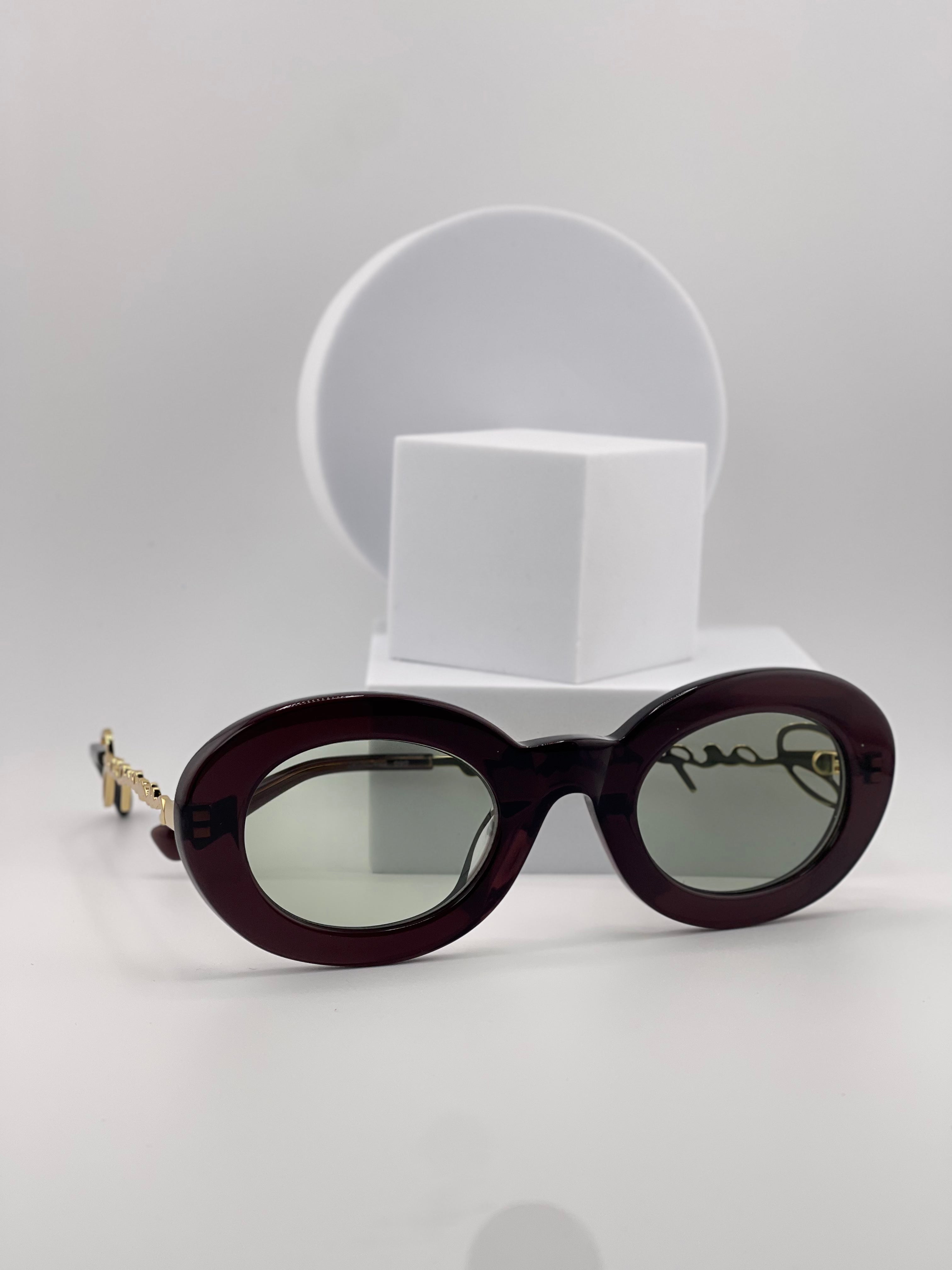 Jac-quemus Oval Retro Vision Sunglasses – Noir Edition