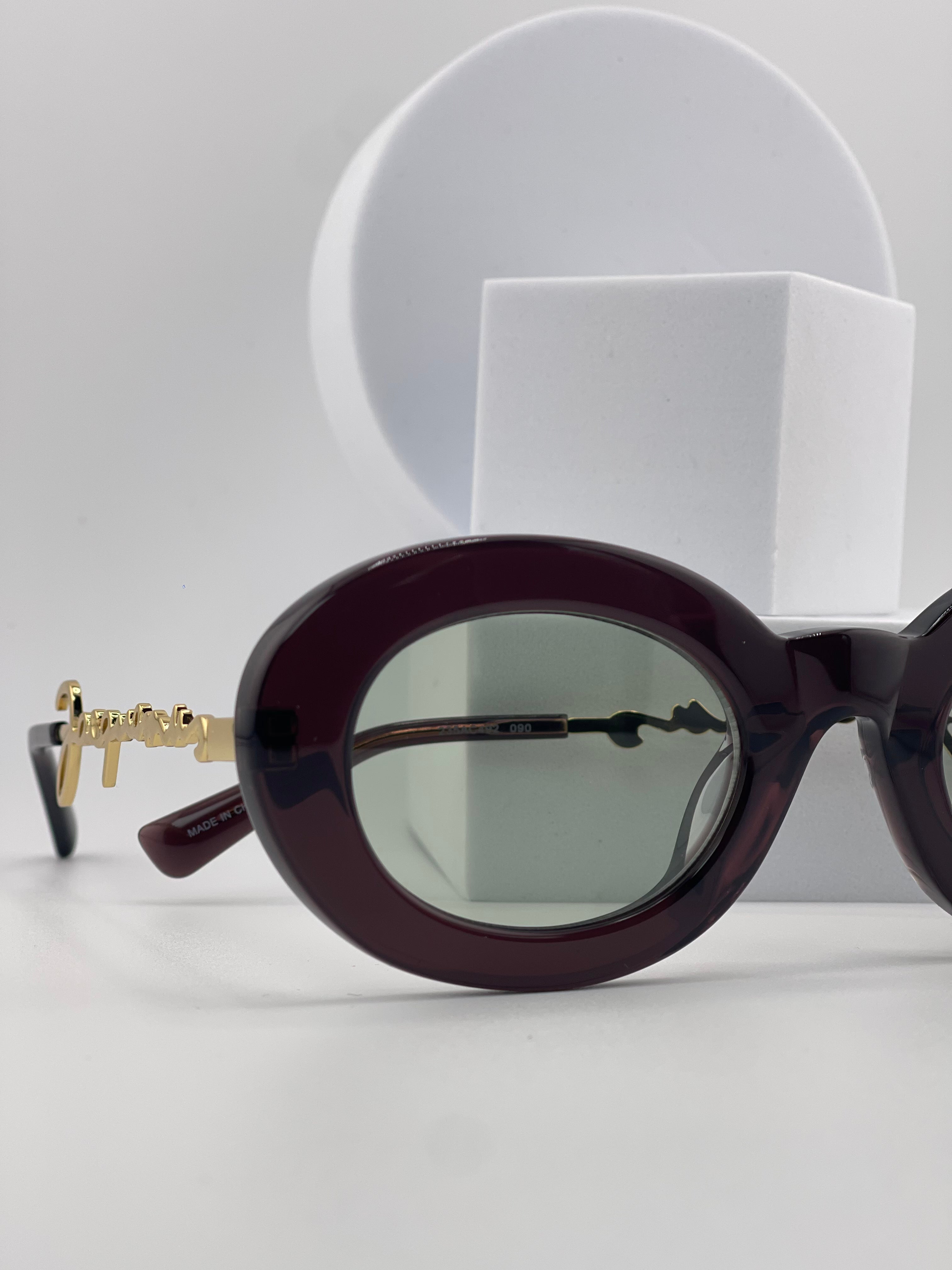 Jac-quemus Oval Retro Vision Sunglasses – Noir Edition