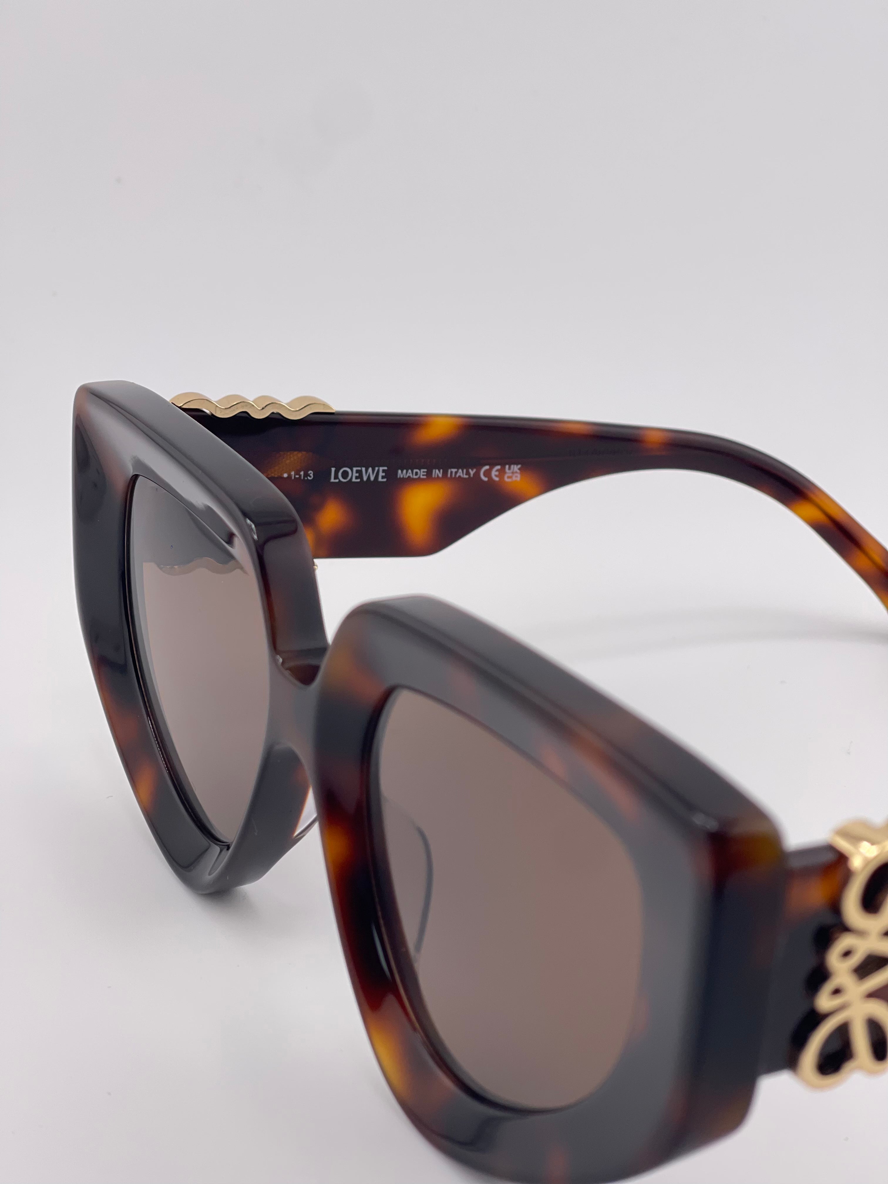Lowe Tortoise Luxe Frames – Monogram Edition