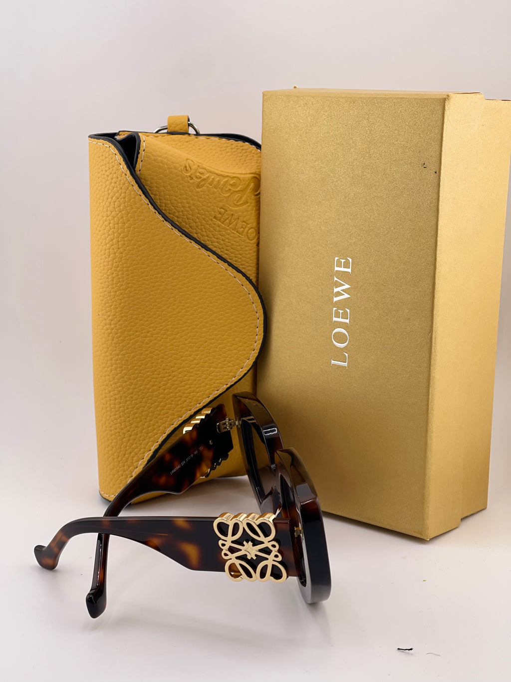 Lowe Tortoise Luxe Frames – Monogram Edition