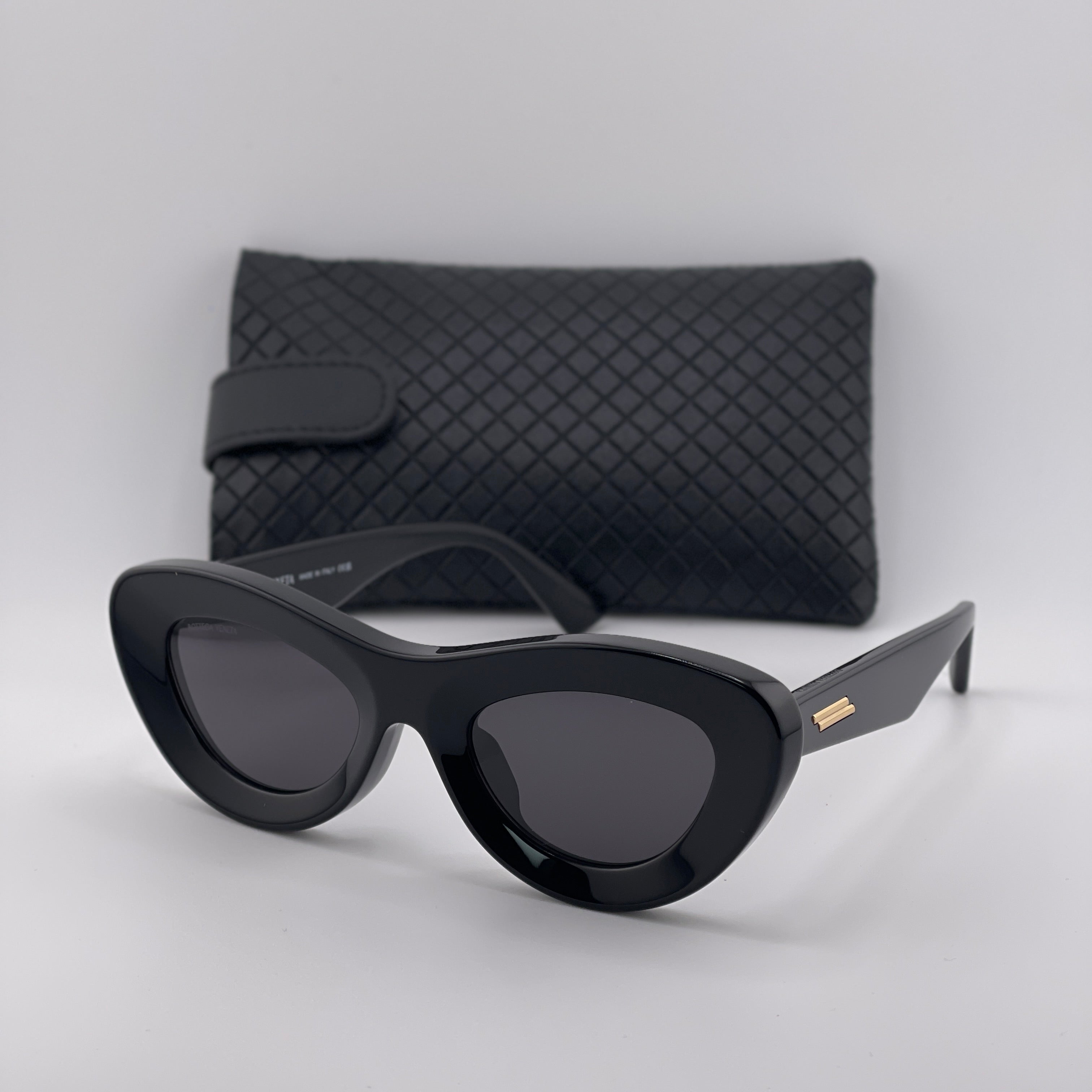 Bottega Veneta BV13225S Sunglasses – Black Frame
