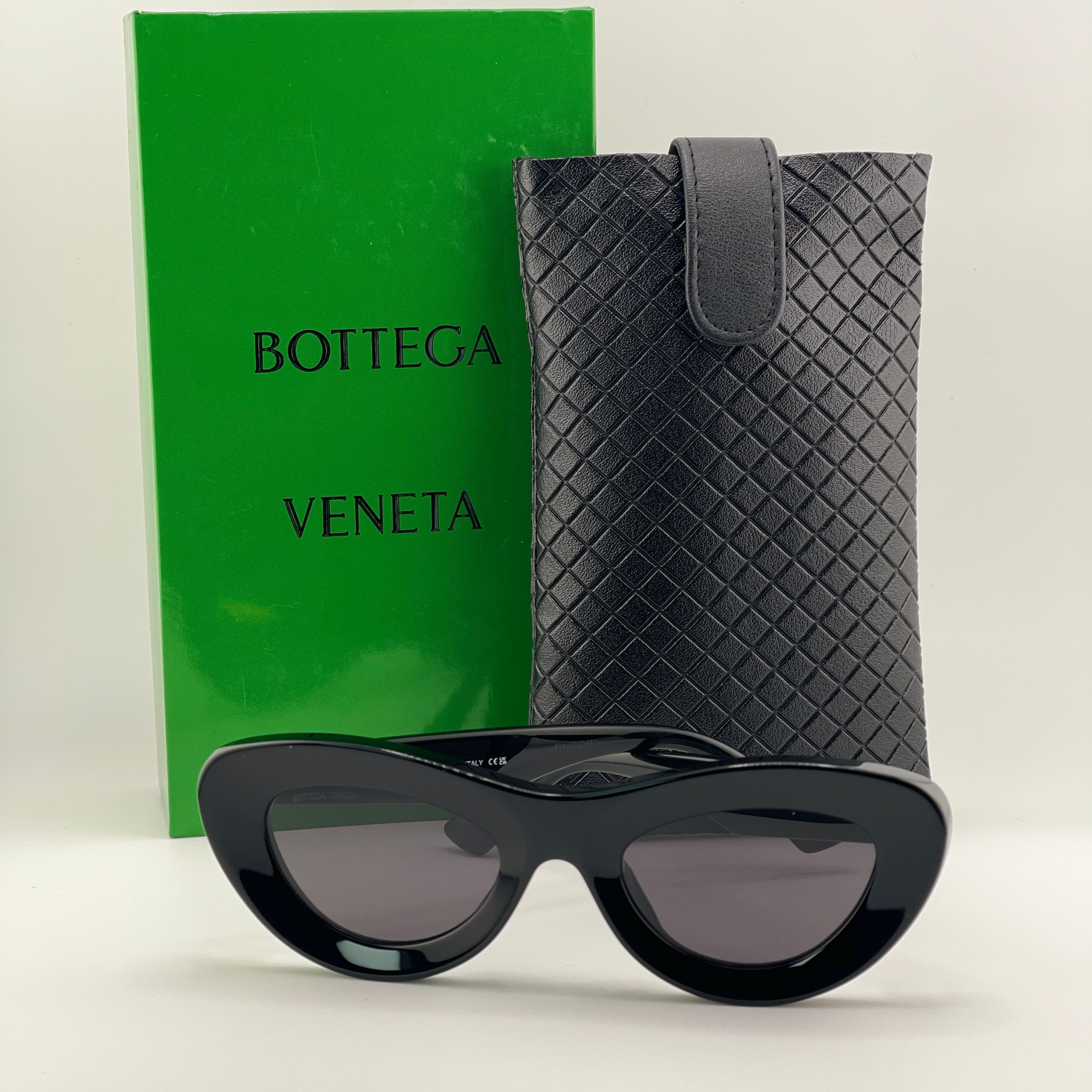 Bottega Veneta BV13225S Sunglasses – Black Frame