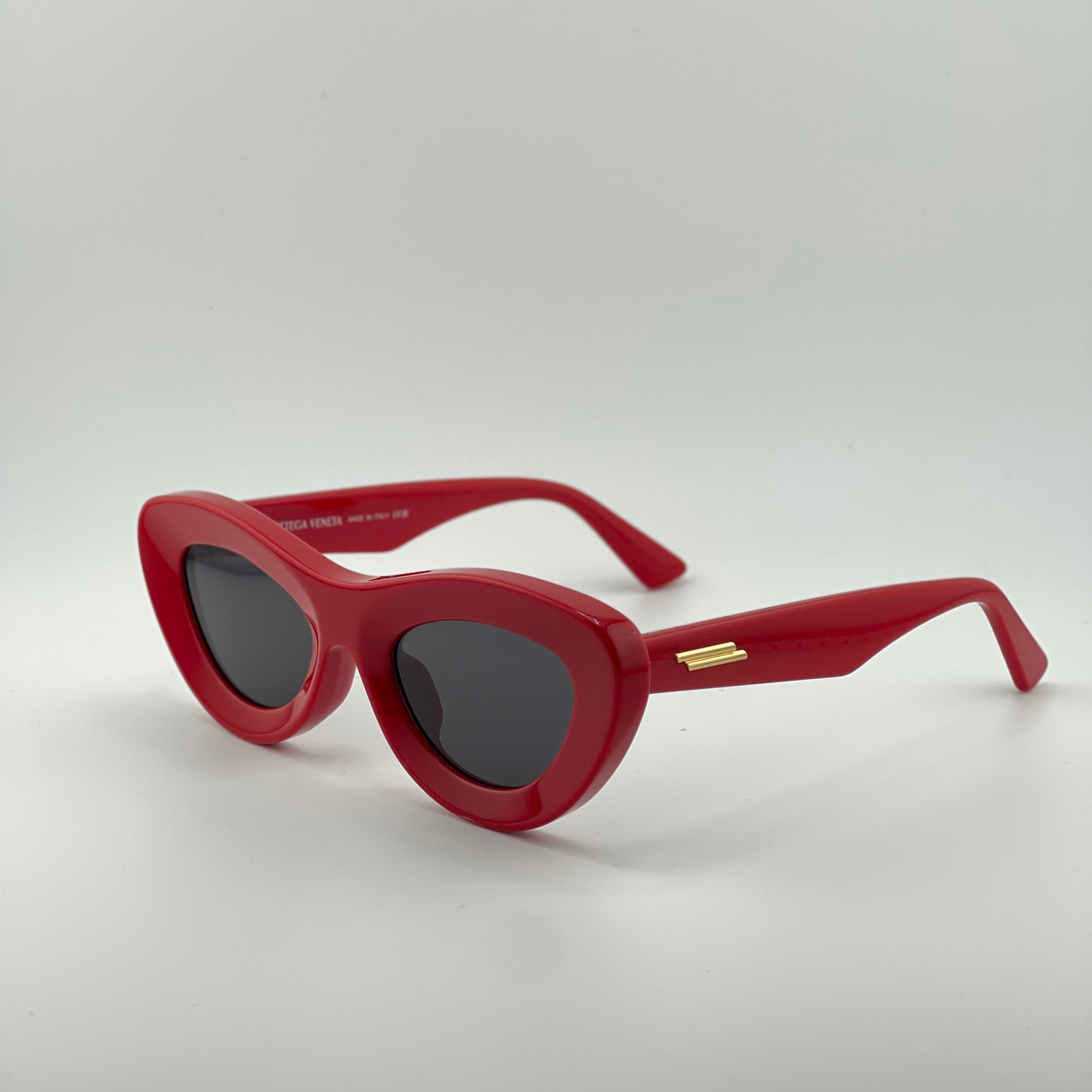 Bottega Veneta BV13225S Sunglasses –RedFrame with black lenses