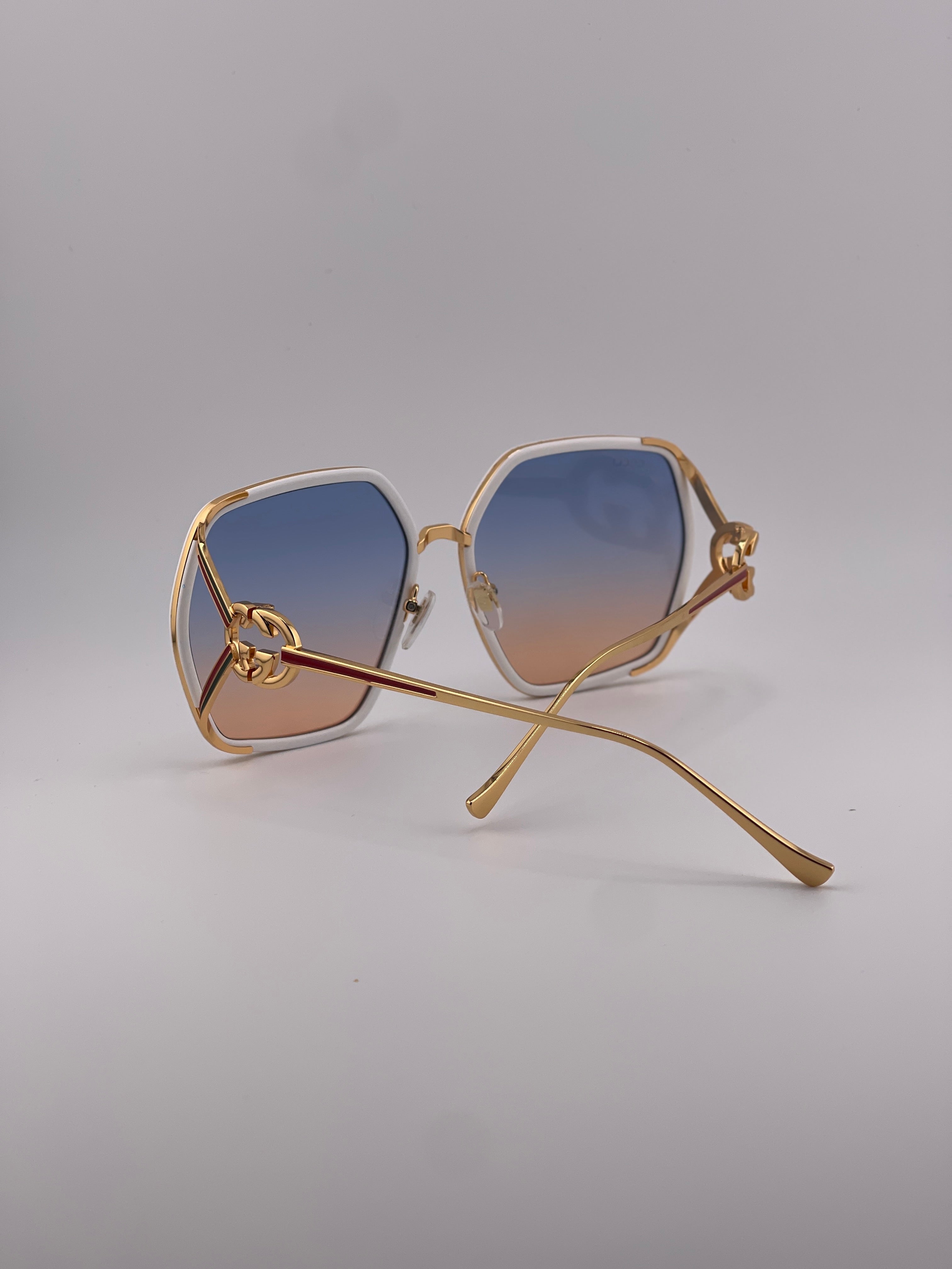 Gucci Main Chic White Sunglasses – Bold Elegance in Pure White