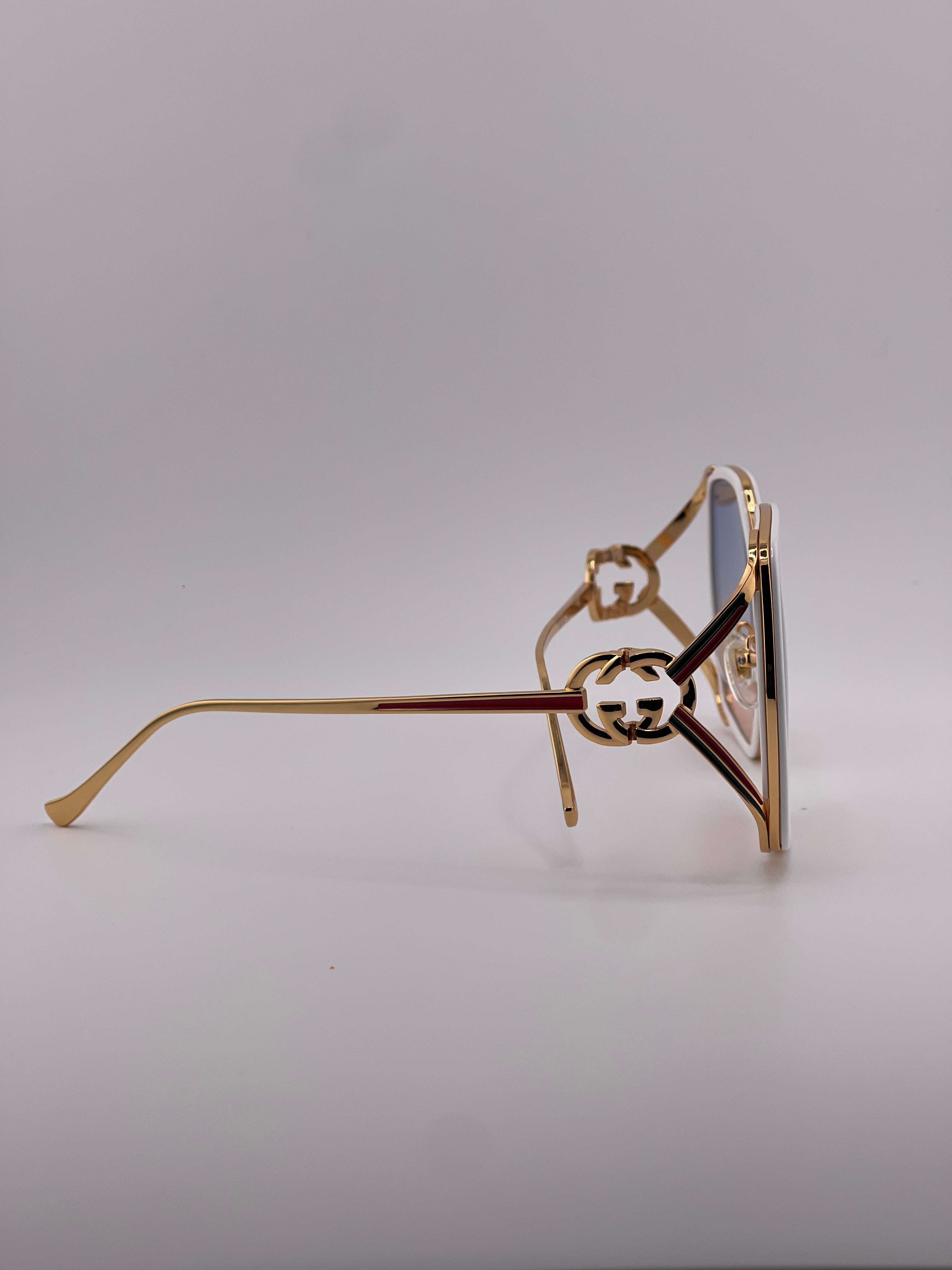 Gucci Main Chic White Sunglasses – Bold Elegance in Pure White