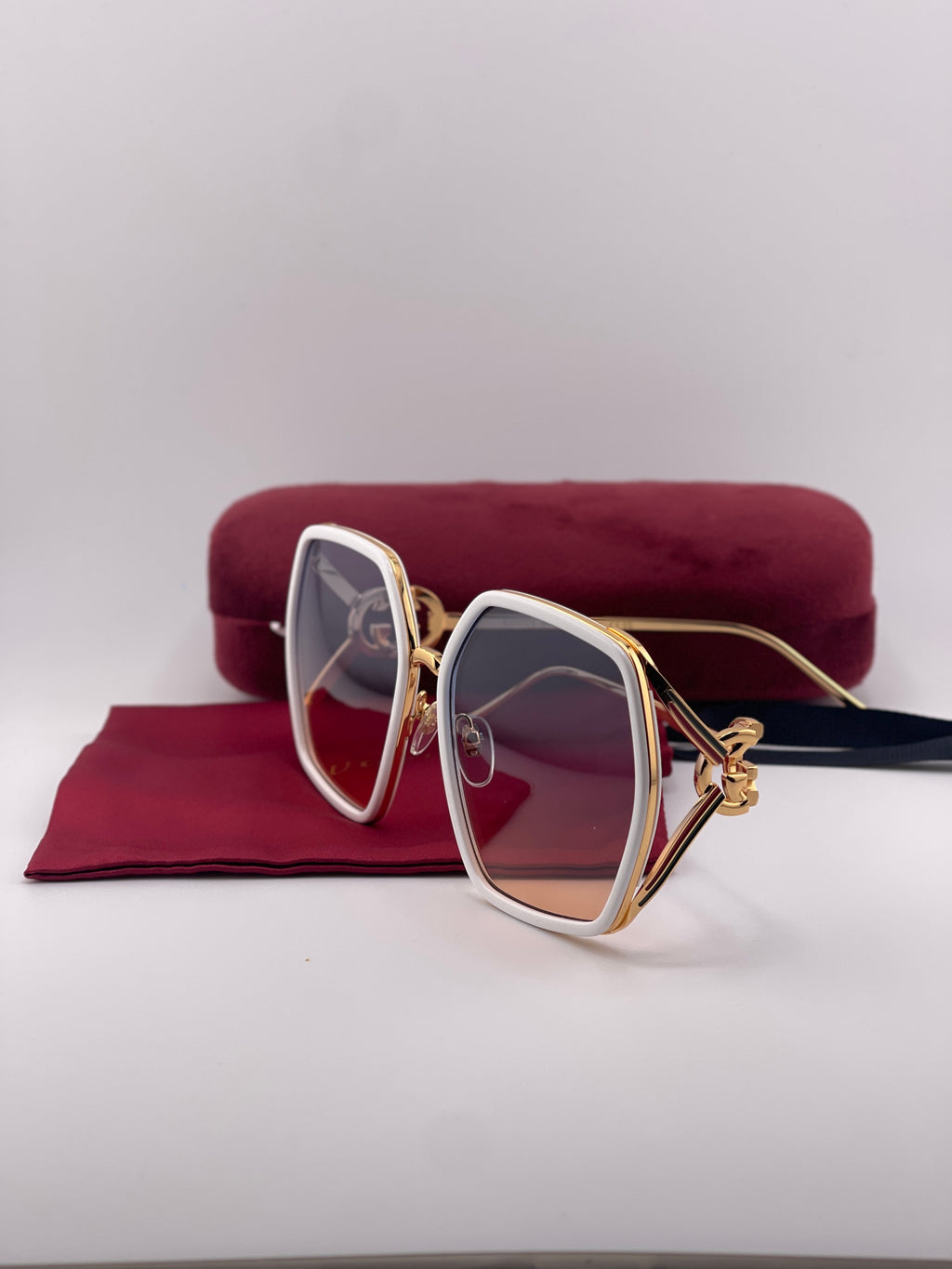 Gucci Main Chic White Sunglasses – Bold Elegance in Pure White