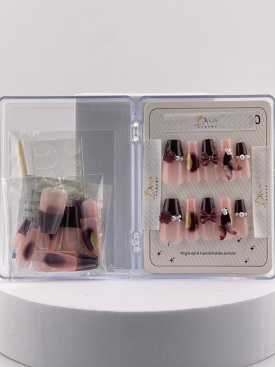 Nail On Chic 008