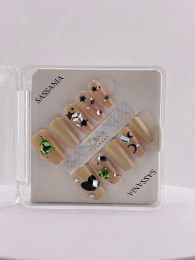 Nail On Chic 014