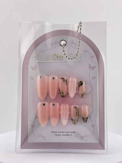 Nail On Chic 027