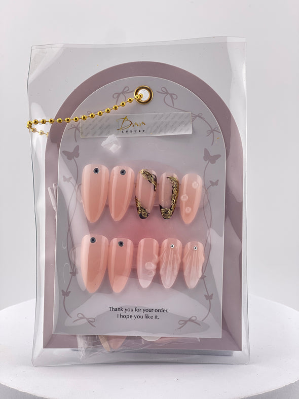 Nail On Chic 038