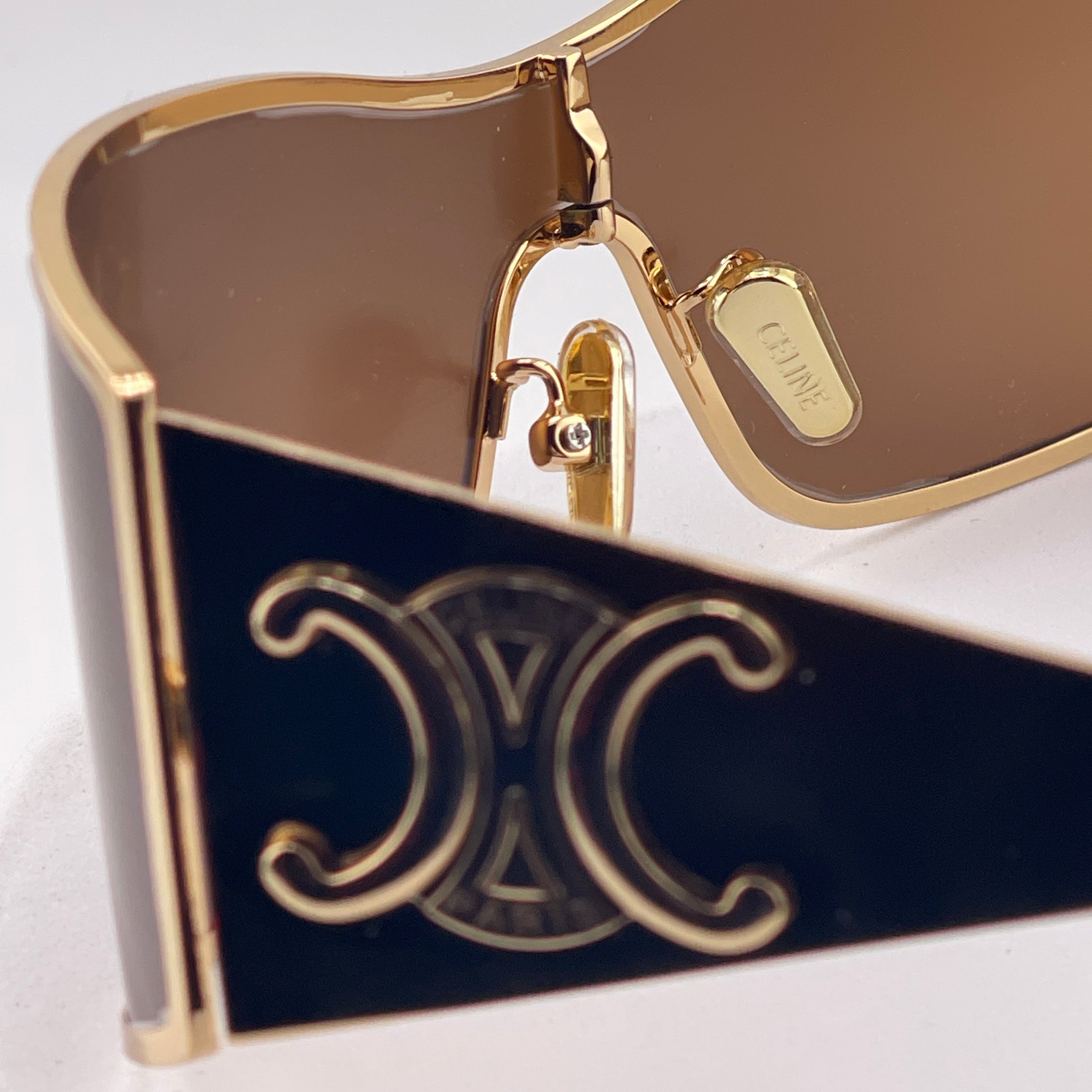 Celine Maxi Metal Triomphe CL40283U Sunglasses