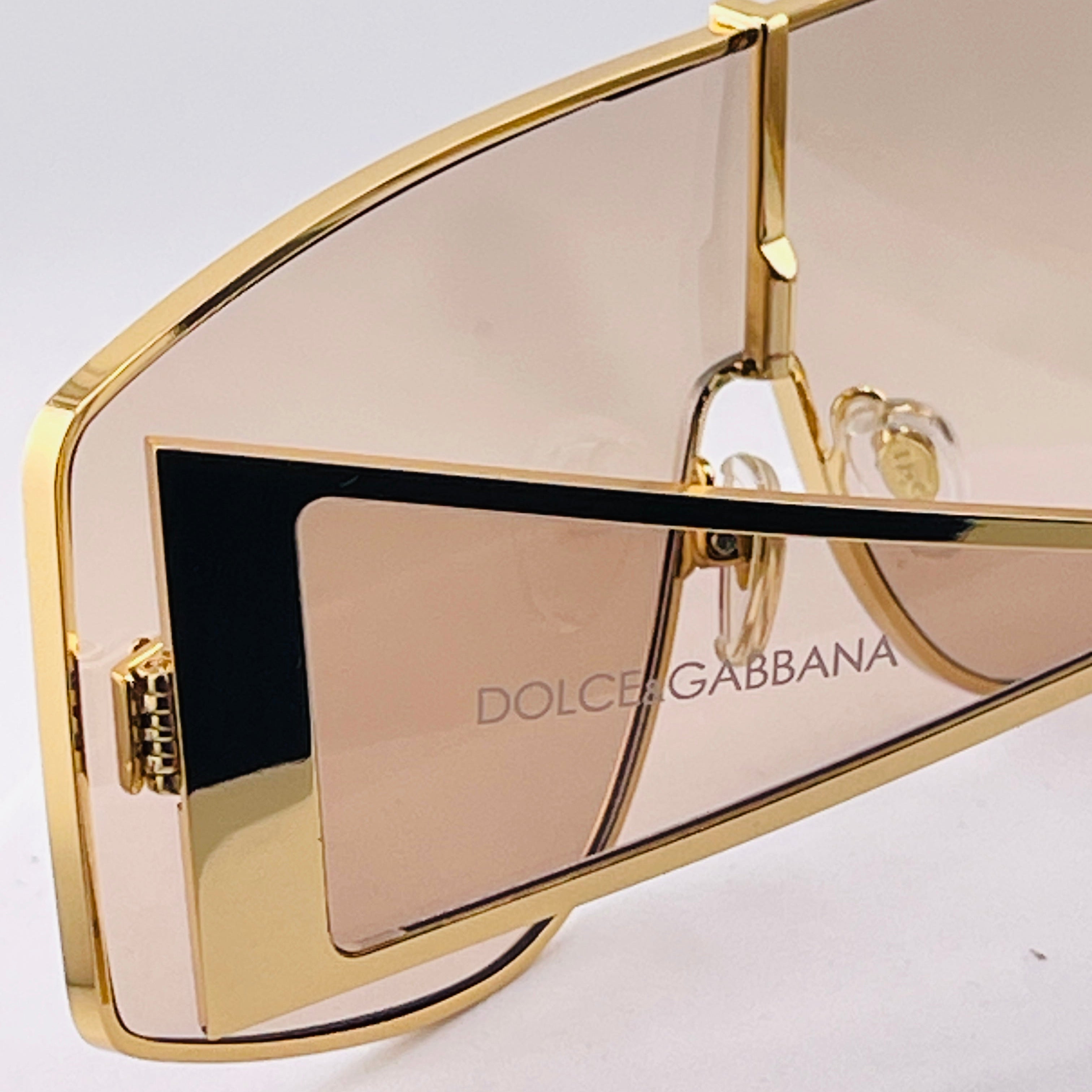 Dolce & Gabbana Oversized Shield Sunglasses – Gold & Black
