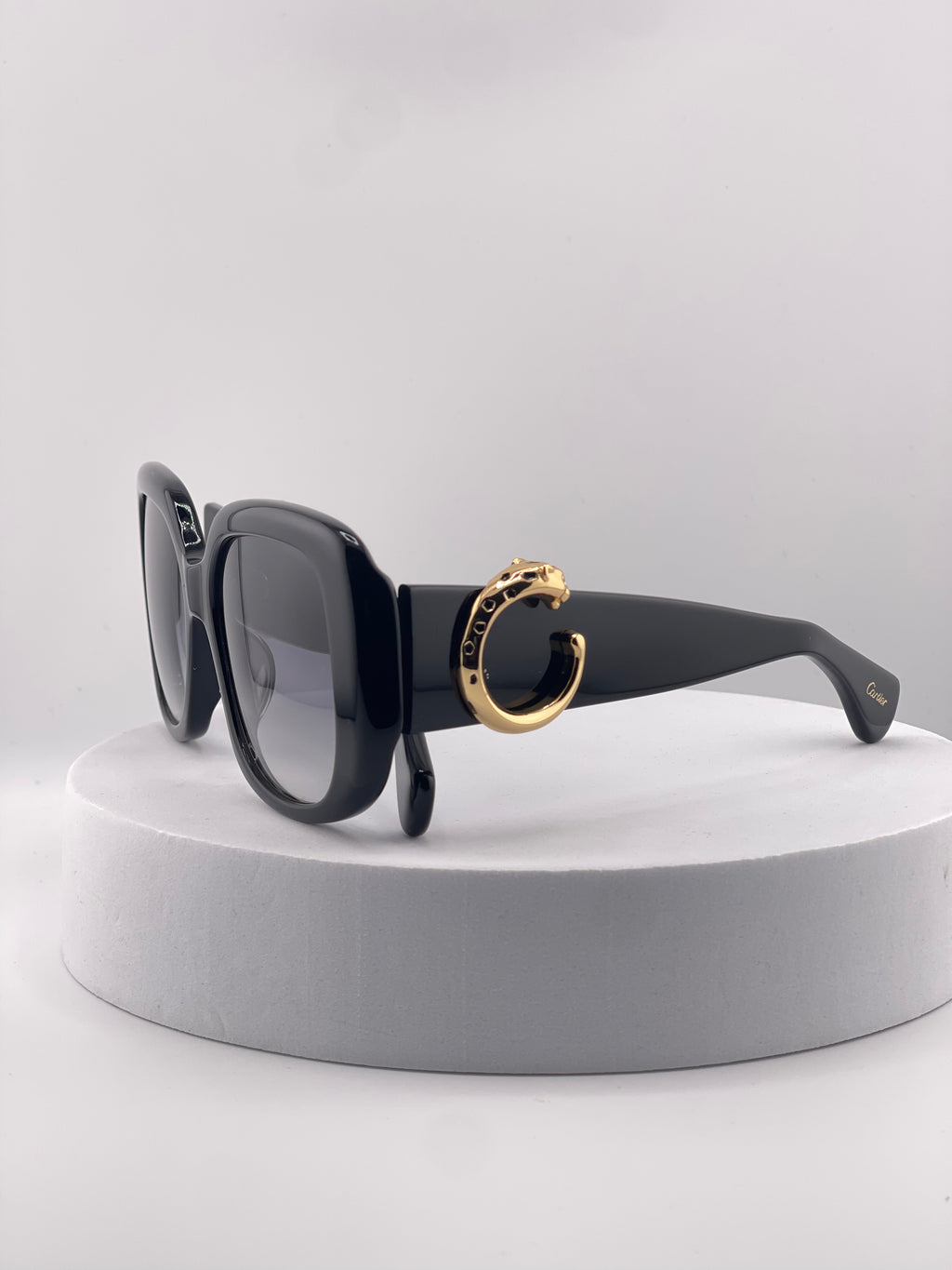 Cartier Eyewear Panthere Classic frame black acetate