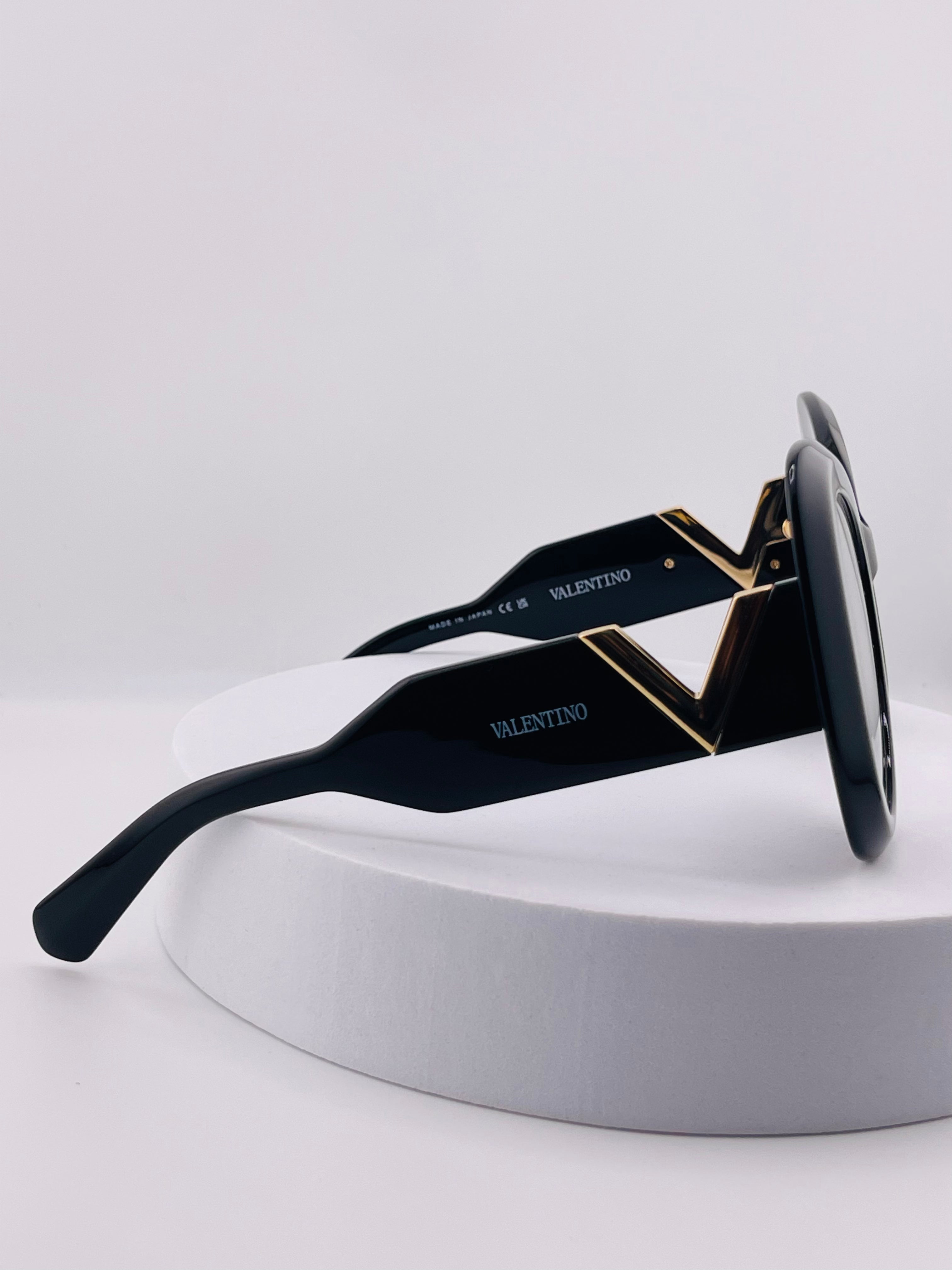 Valentino V Gold III Black
