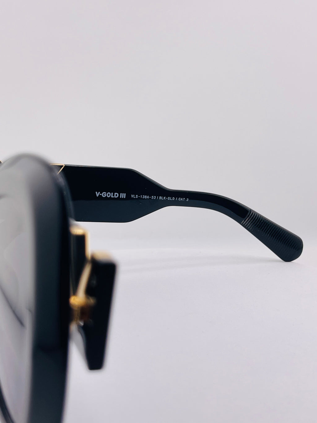 Valentino V Gold III Black